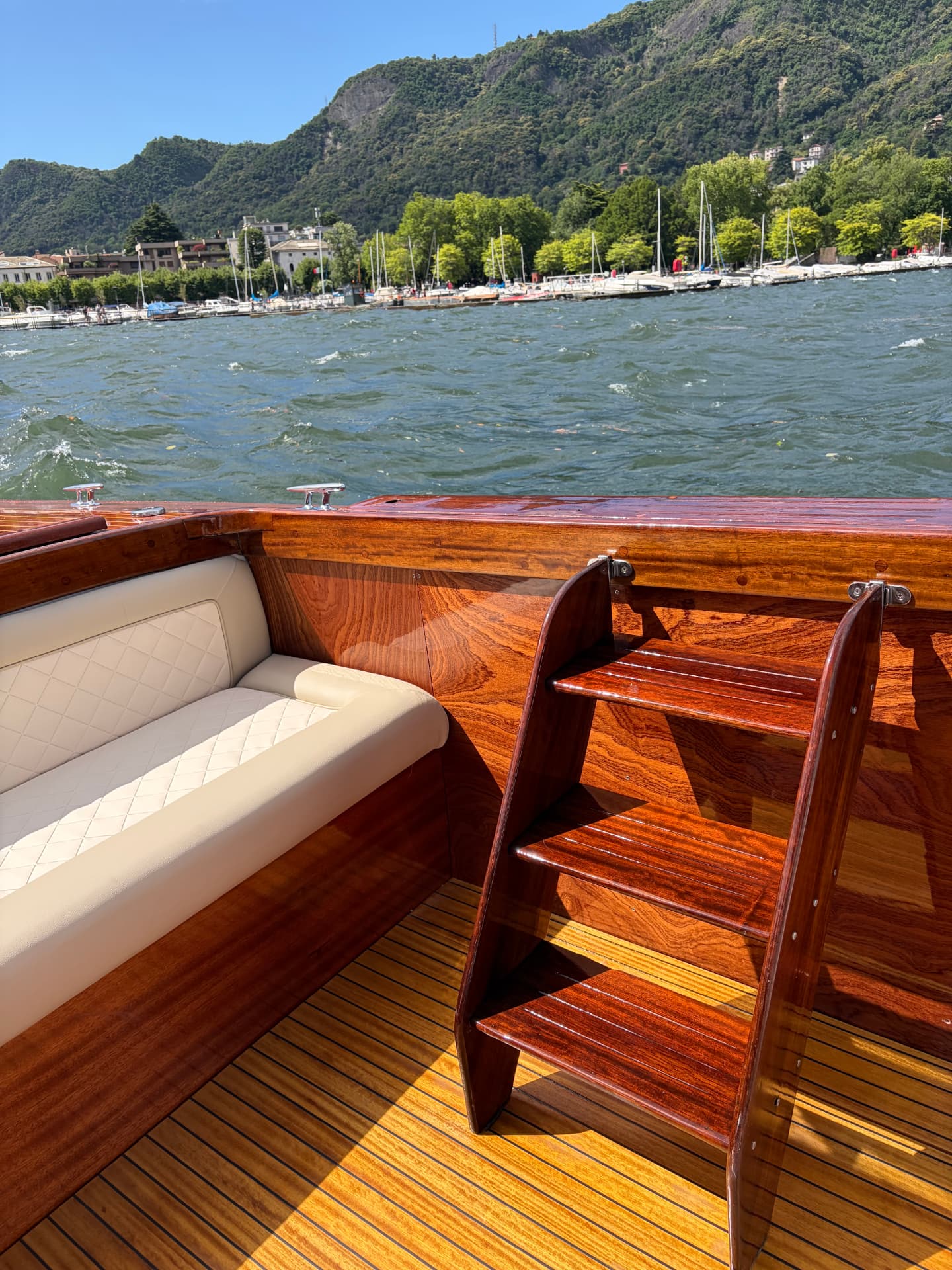 Scegli tu cosa vedere – VABA Boats Lake Como